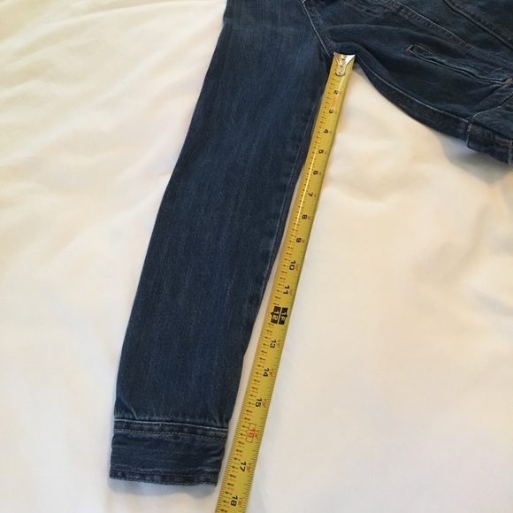 Cropped Denim jacket - Picture 6 of 8